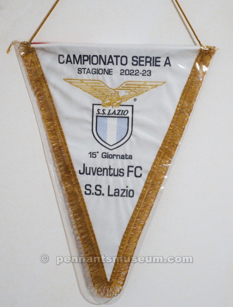 Gagliardetto realizzato in occasione dell'incontro Lazio - Juventus campionato Serie A stagione 2022 - 2023
