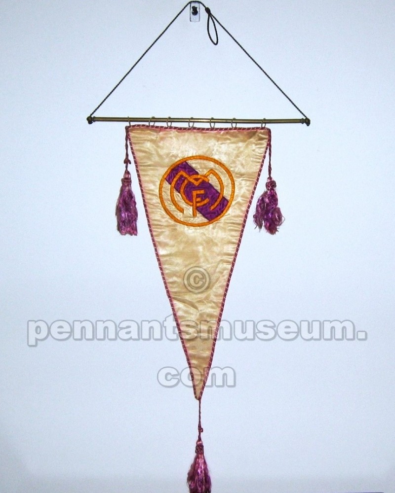 Embroidered pennant Real Madrid
