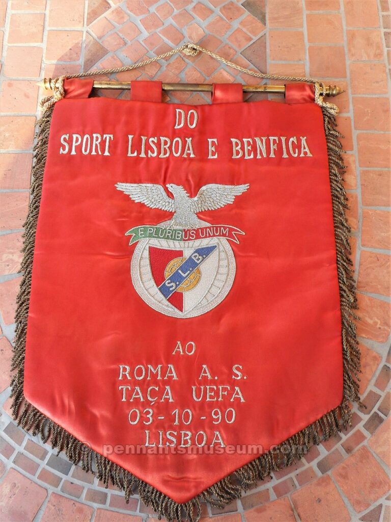 Gagliardetto incontro Benfica – Roma Coppa Uefa 1990-1991