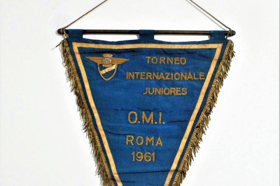 Gagliardetto ricamato realizzato in occasione del Torneo giovanile Nistri disputato nel 1961