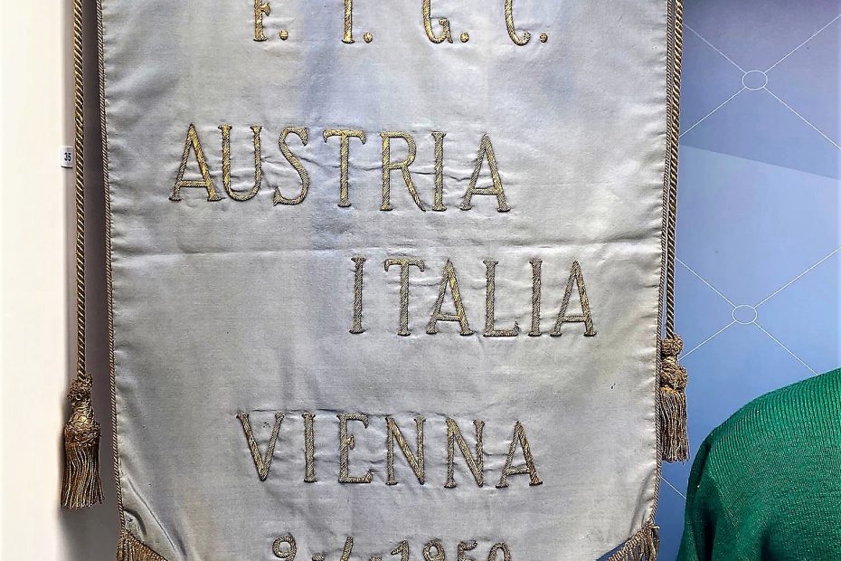 gagliardetto italia austria 2 aprile 1950