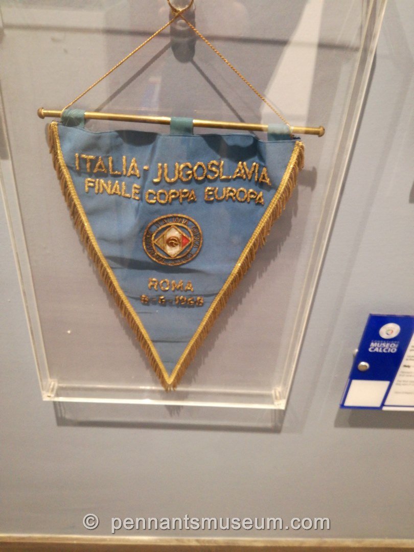 Gagliardetto della finale degli Europei 1968 donato dalla FIGC ai giocatori